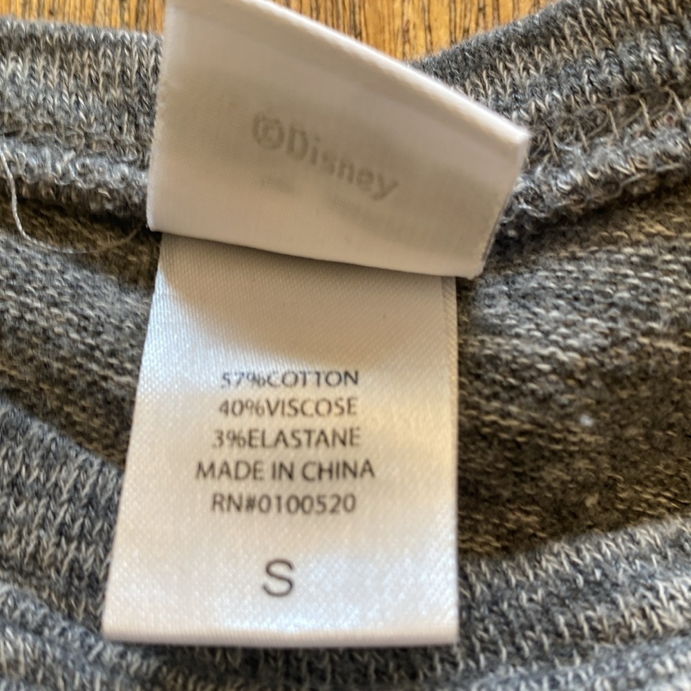 Disney Stitch Gray Sweatshirt. From Lilo & Stitch. Size S. Lightweight. - Picture 10 of 15